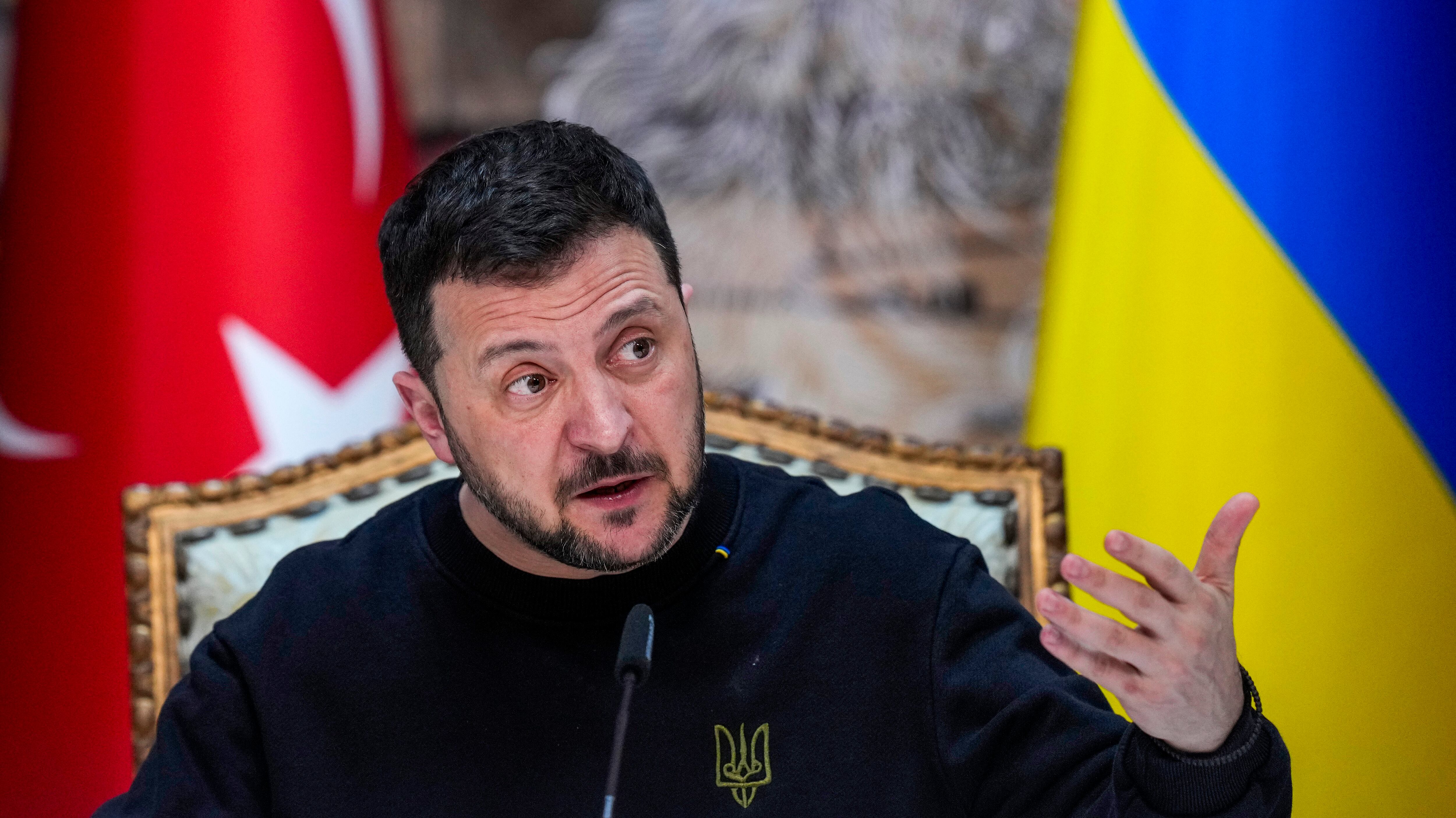 L’ok della Commissione Ue: "Sì ai negoziati per Kiev". Ma l’Ungheria frena ancora
