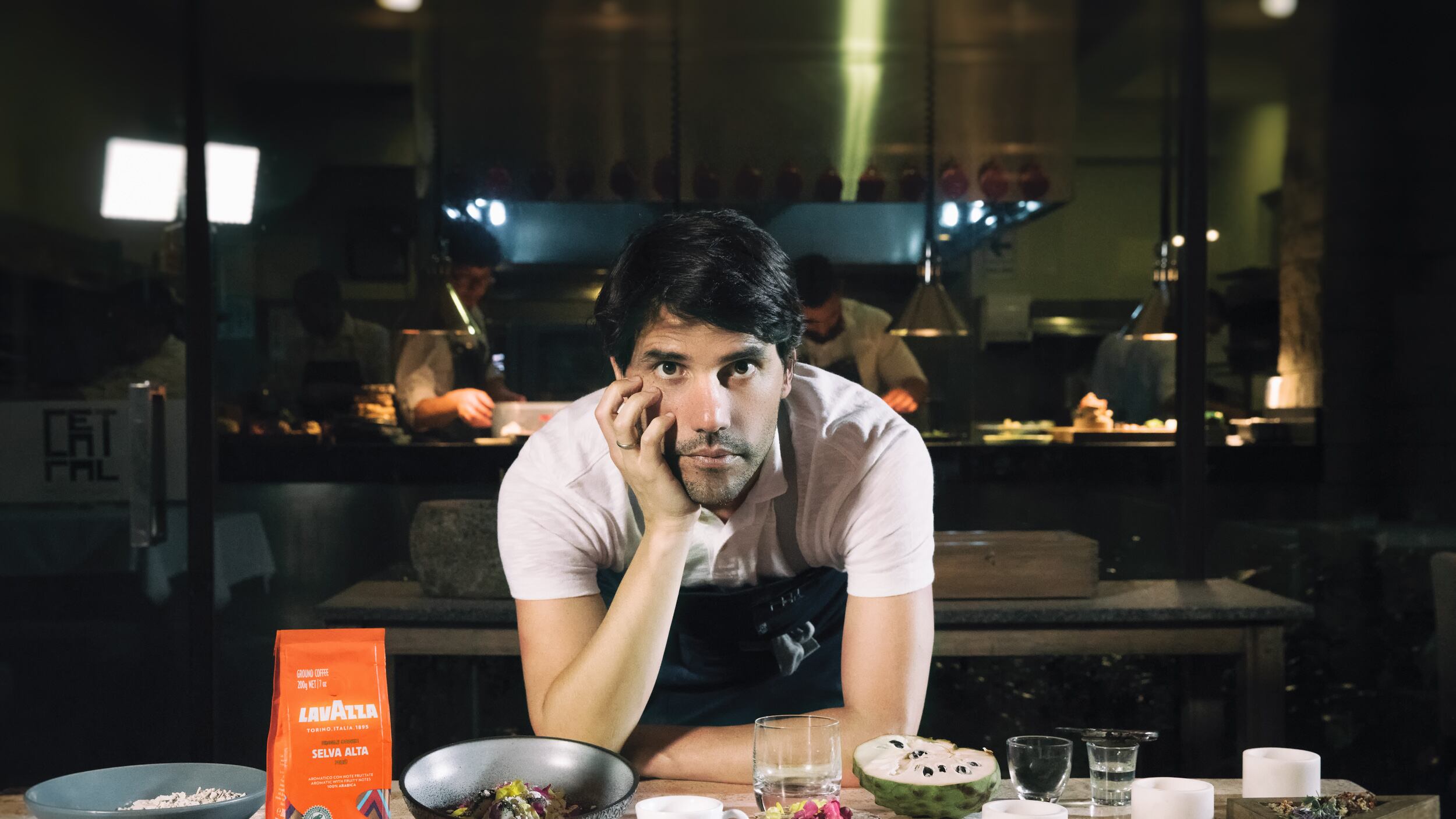 "In Perù il caffè è cultura E la sua polvere è magica..."