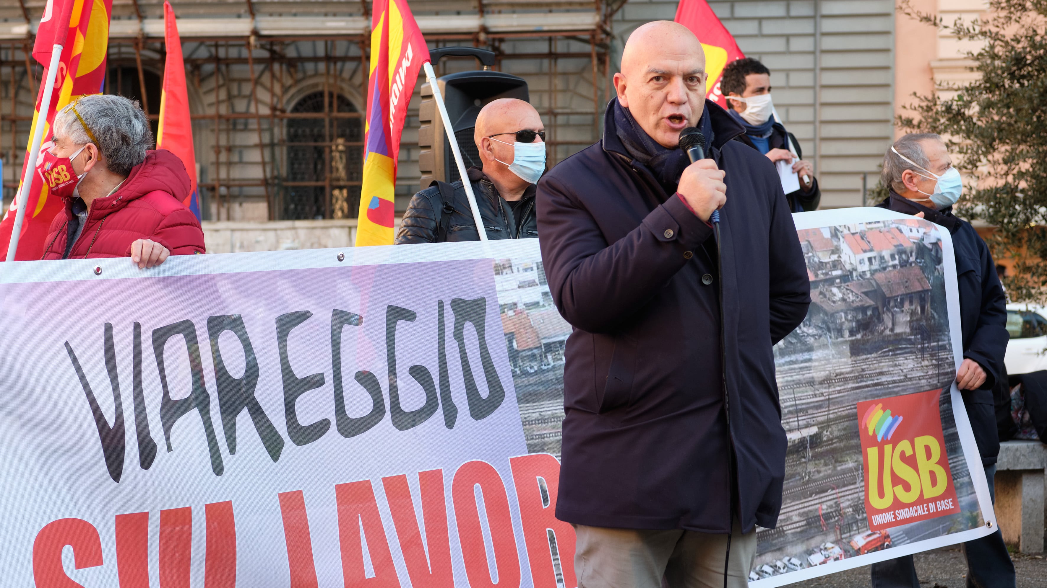 “Mi piace la gnocca". Marco Rizzo demolisce il politicamente corretto