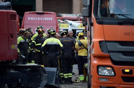 Buco nel quartiere San Pietro (Roma), corsa contro il tempo per salvare un uomo 2
