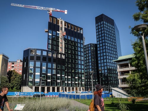 "Imparziale su chi mi paga". La difesa dell'architetto e gli ok ai "suoi" progetti
