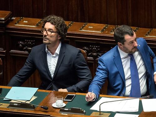 Migranti, Toninelli: "Senza di me Salvini non faceva niente"
