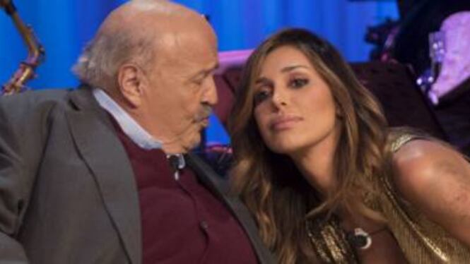 Maurizio Costanzo, "Mediaset non ha messo Belen in panchina"