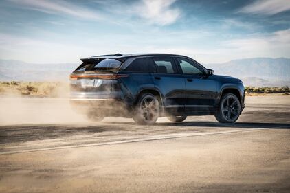 Jeep Wagoneer S, guarda la gallery 11