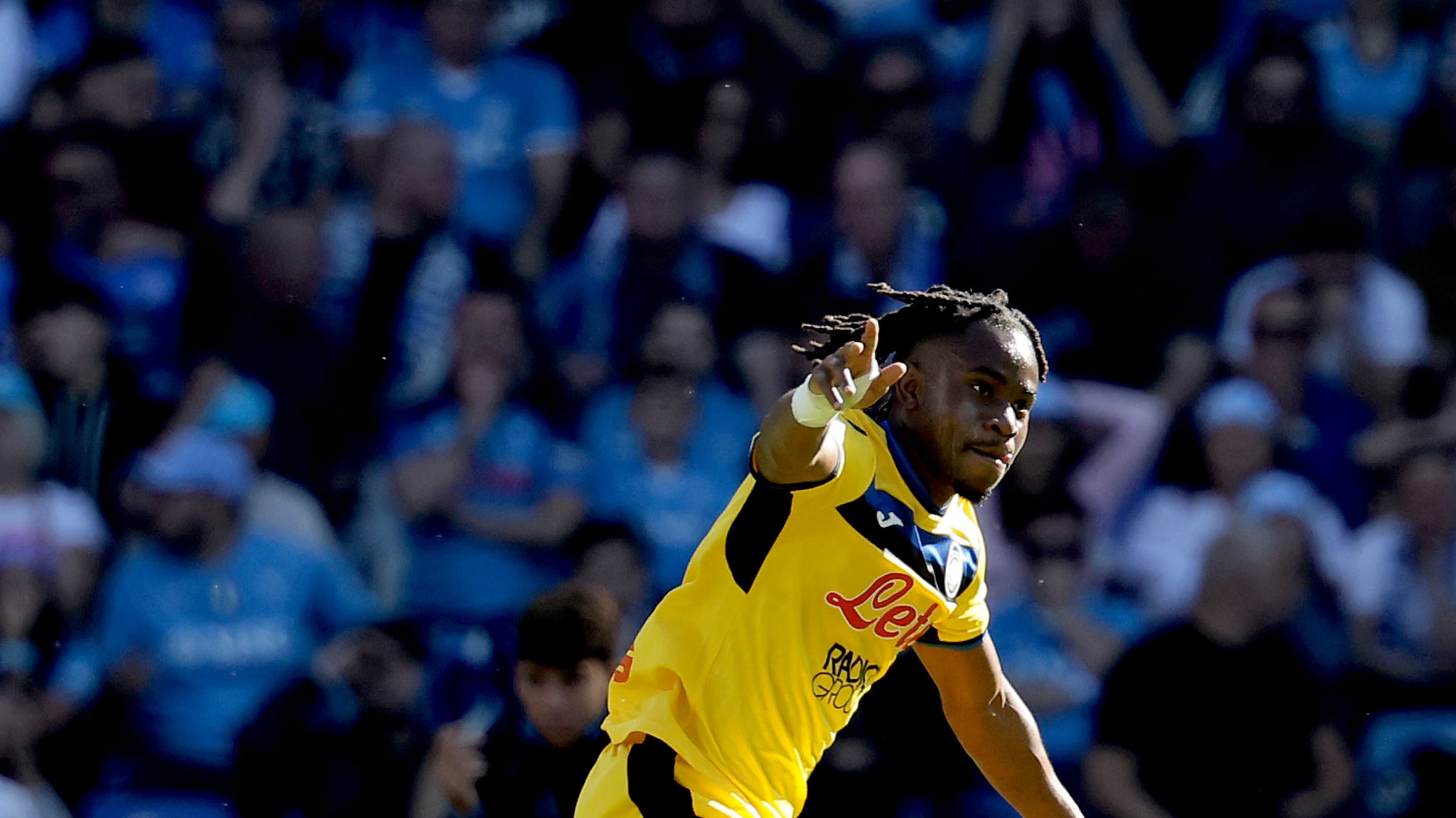Ade-Mola-Mia: una doppietta di Lookman e un gol di Retegui stendono il Napoli. Le pagelle del match