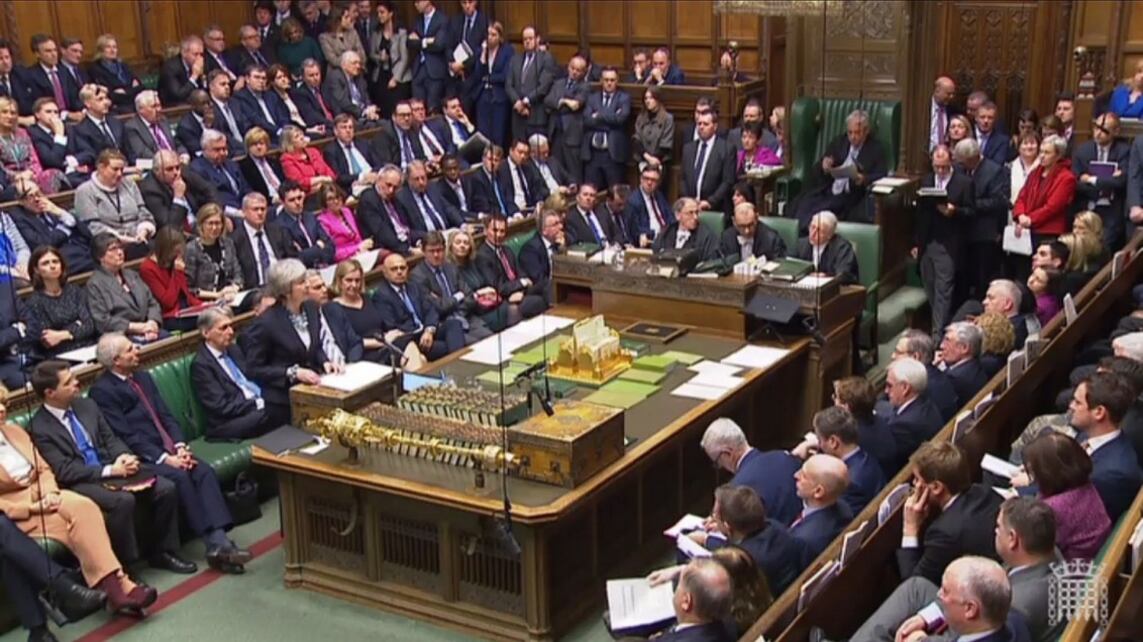 Brexit, due sconfitte in due giorni per May Se l'intesa sarà bocciata, piano B in 72 ore