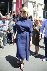 Abito sexy per Emma Marrone alla sfilata di Ferragamo 3