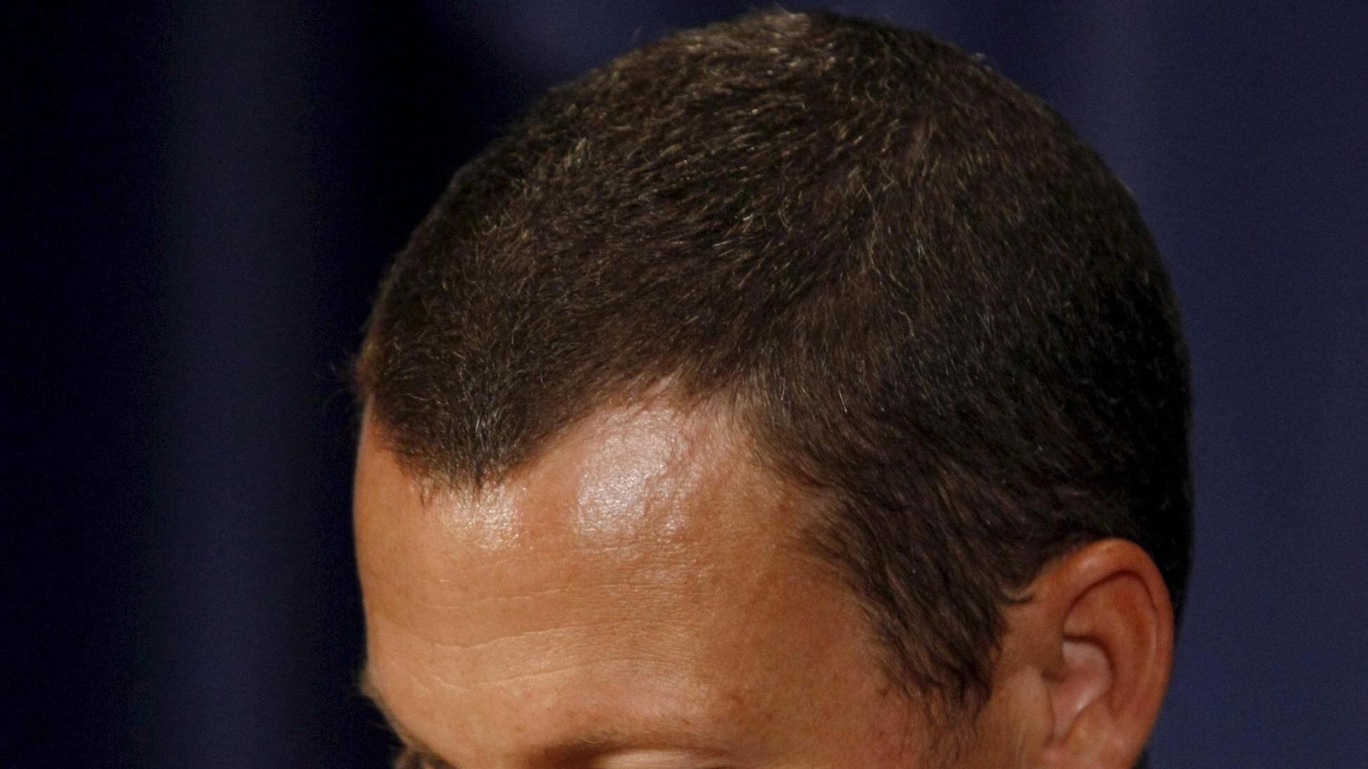 Armstrong offre 5 milioni agli UsaCiclismo Stanotte in tv l'intervista chocIl texano propone un risarcimento, ma il governo lo ritiene inadeguato. Ora rischia di saltare l'Uci