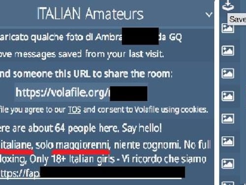 L'album porno di scatti rubati per barattare le donne come figurine