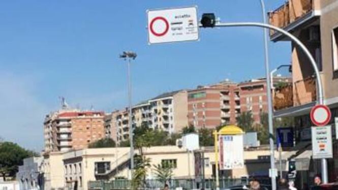 Non solo buche. A Roma è allarme incidenti per colpa della segnaletica deteriorata