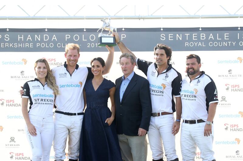 Meghan Markle e il Principe Harry alla partita di polo: foto 8