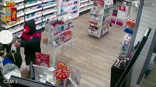 Un rapinatore seriale di farmacie è stato arrestato a Milano, era stato scarcerato lo scorso agosto 2
