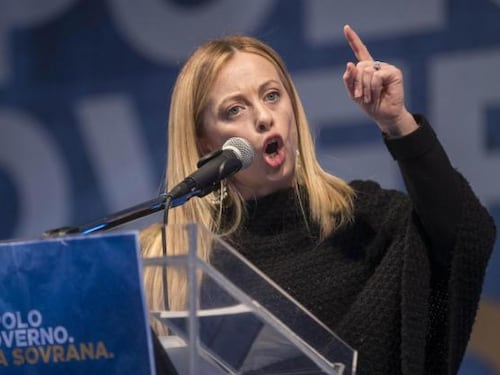 Giorgia Meloni avverte Salvini: "Anche Renzi era sempre in tv..."