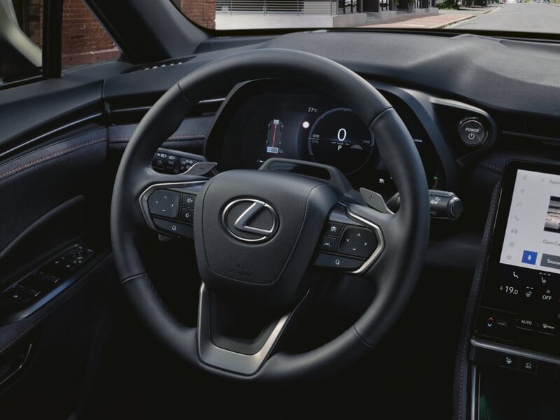 Le foto del nuovo Lexus LBX ibrido 2
