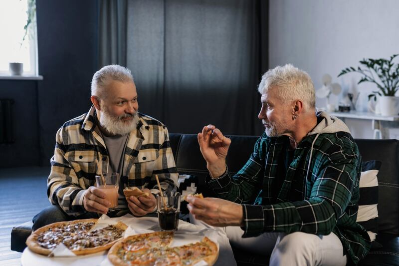 Amici senior