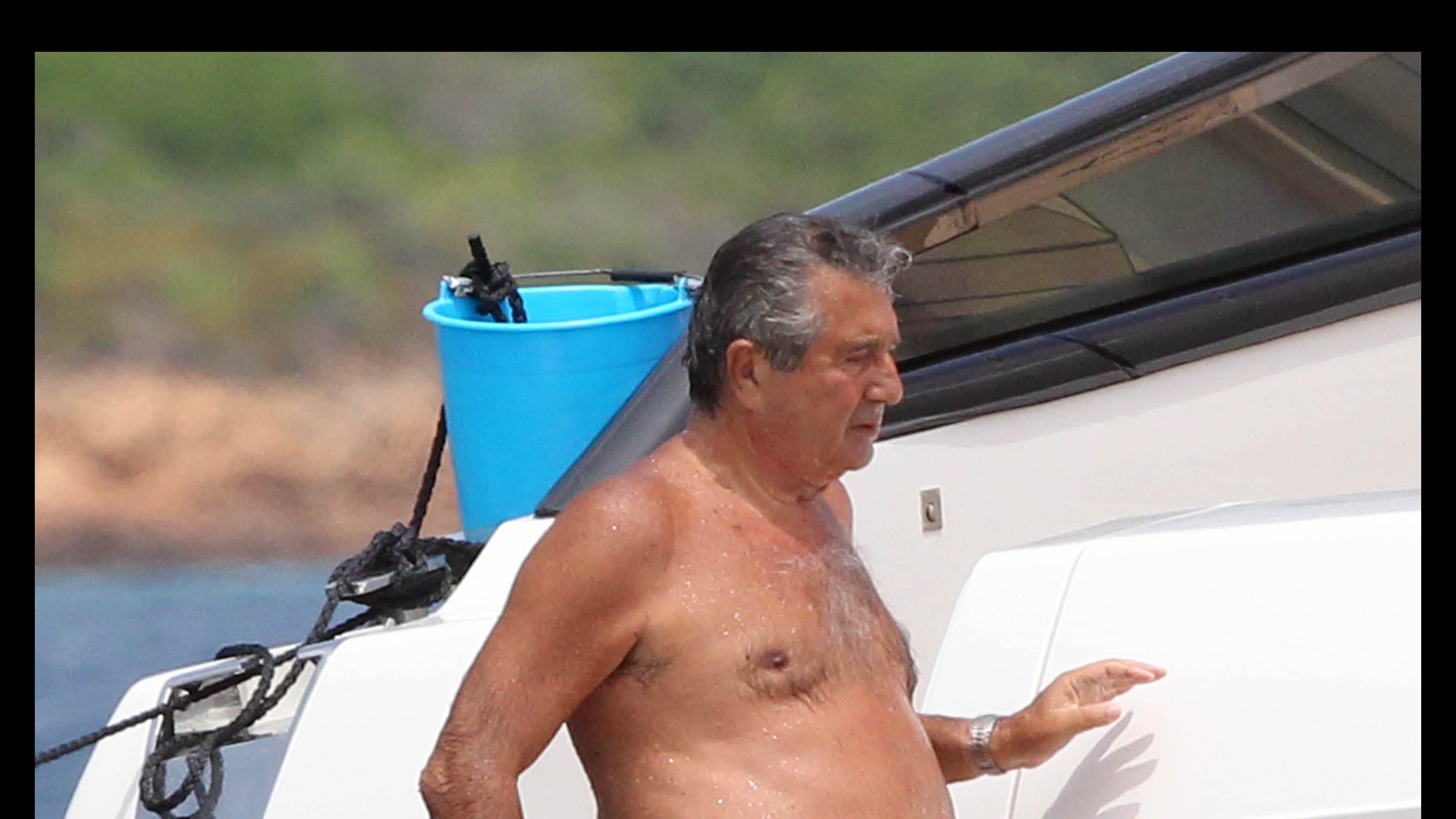 De Benedetti si scorda di dichiarare lo yacht: rischio multa milionaria