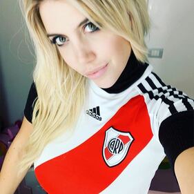 Wanda Nara sexy su Instagram: ecco alcuni scatti dell'argentina 4