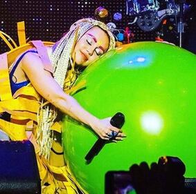 Miley Cyrus, basta con le provocazioni: foto 4