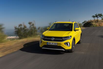 Nuova Volkswagen T-Cross 2023: le immagini del restyling 1