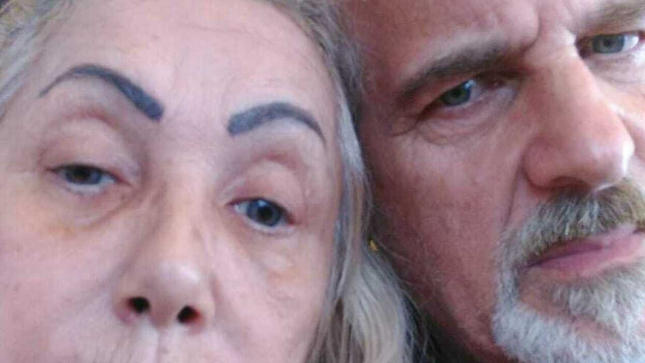 Rimproverano l'egiziano che urina sulla loro auto, due anziani aggrediti con pugni e morsi