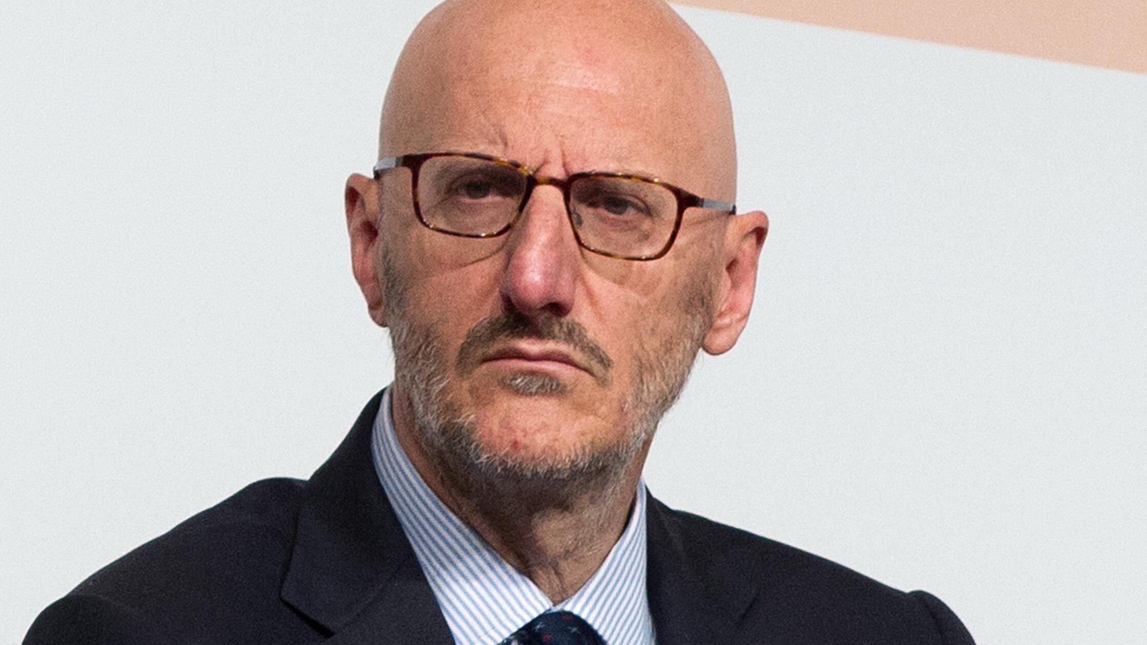 Alle Poste si insedia Caio: porterà la società in Borsa