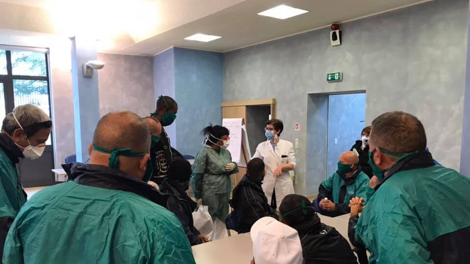 Coronavirus, il medico cubano: "Peggio di questo virus solo Ebola"