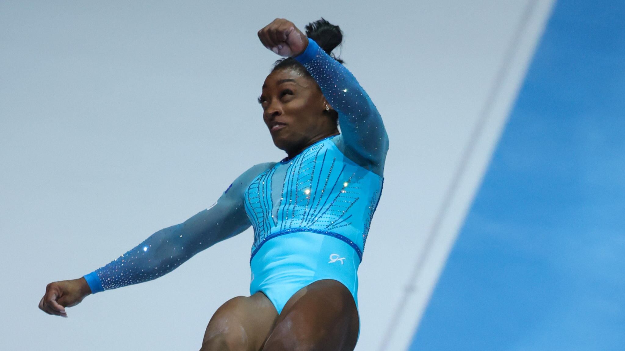 Biles e le donne che inseguono gli uomini