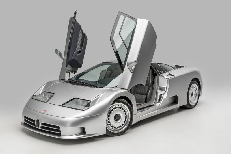 Bugatti EB110, guarda la gallery 10