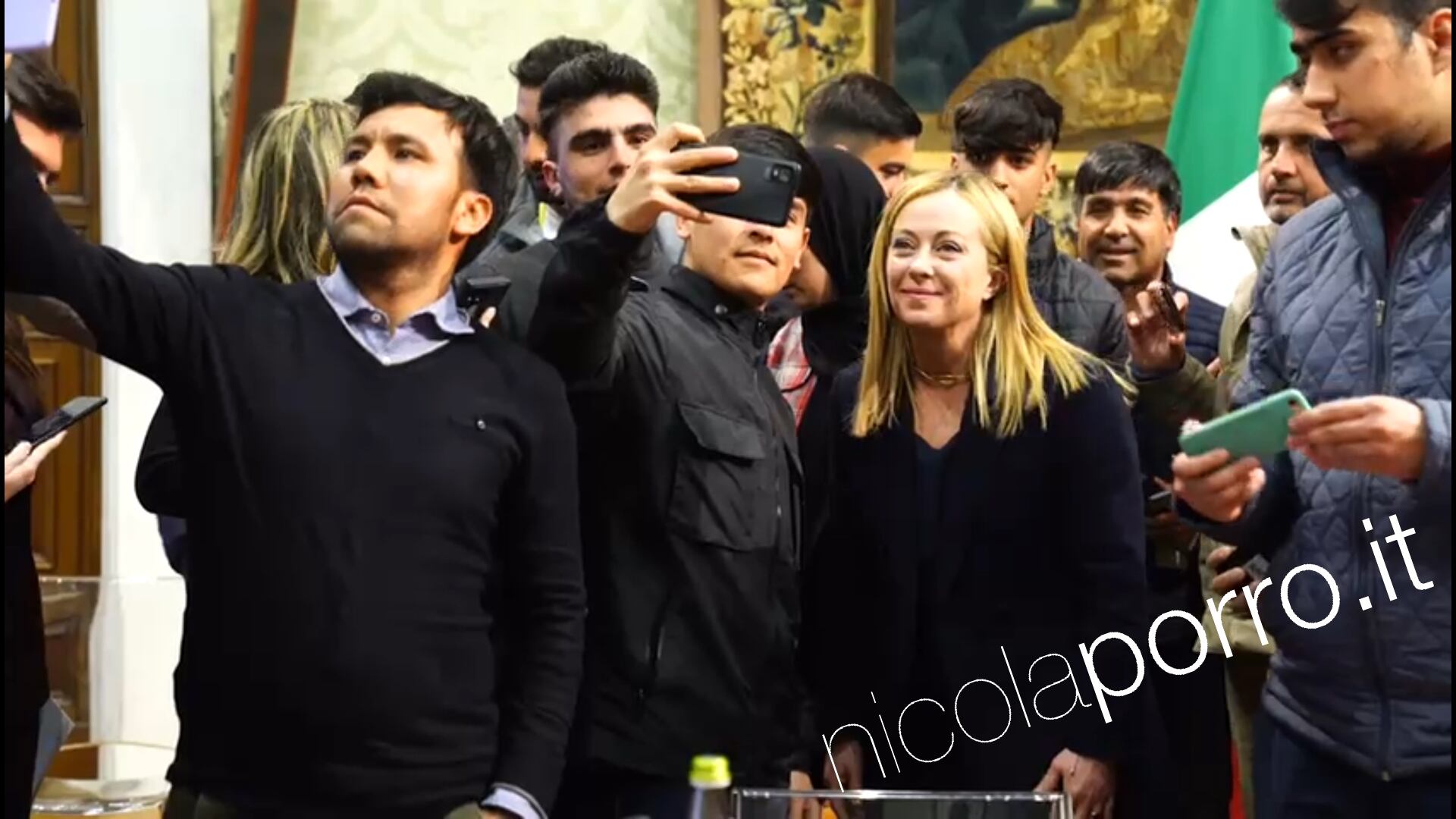Il video che smonta le bufale di sinistra sul naufragio di Cutro