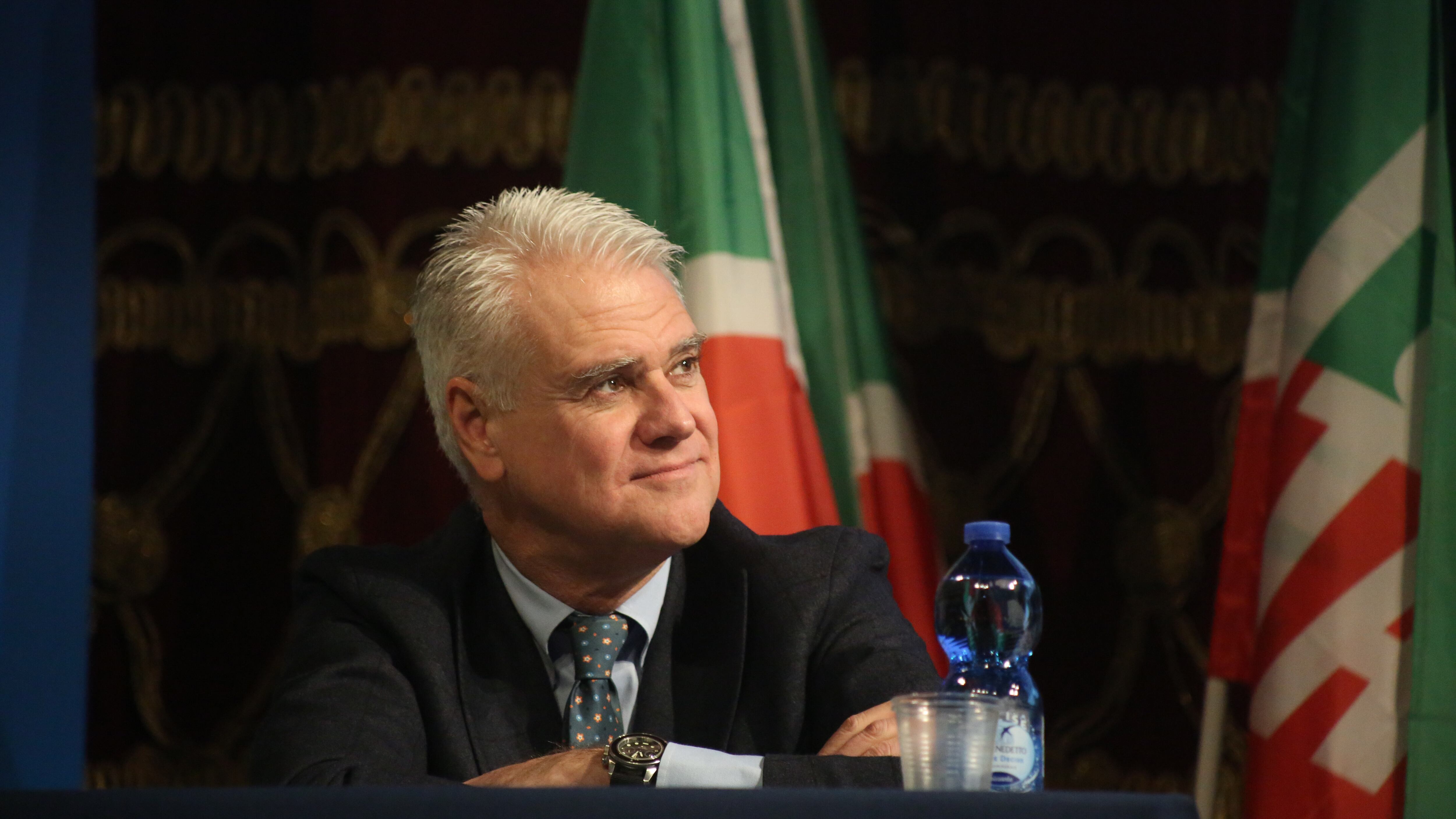 "Pm e giudici sono gli unici a valutarsi da soli nella Pa. E si promuovono al 99,6%"