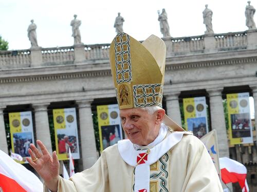 Benedetto XVI si dimette: lascerà la Santa Sede il 28 febbraio