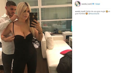 Wanda Nara e Mauro Icardi romantici a Ibiza  5
