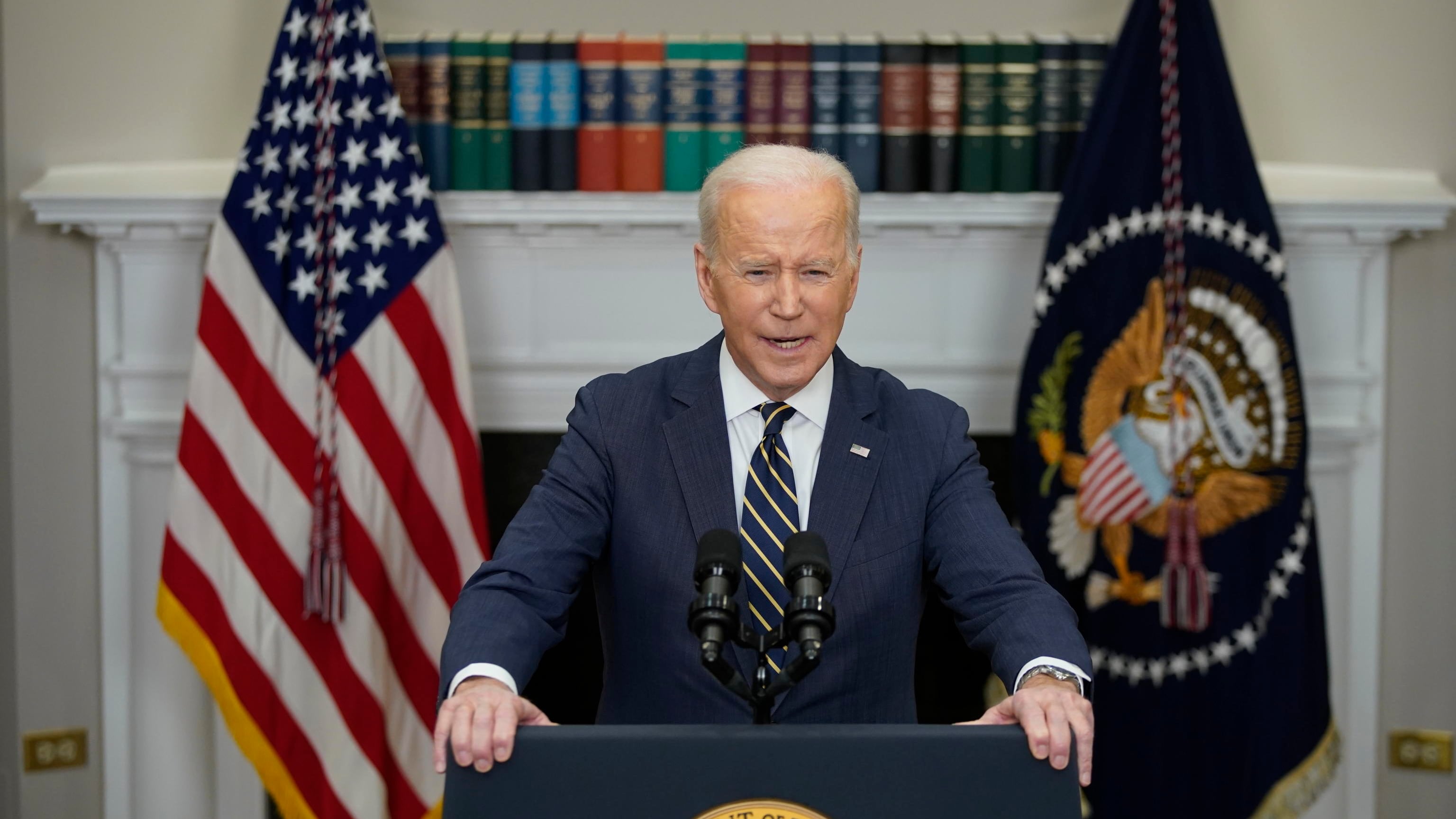 Washington alza il tiro: "Più armi e aerei a Kiev". E Biden volerà in Europa