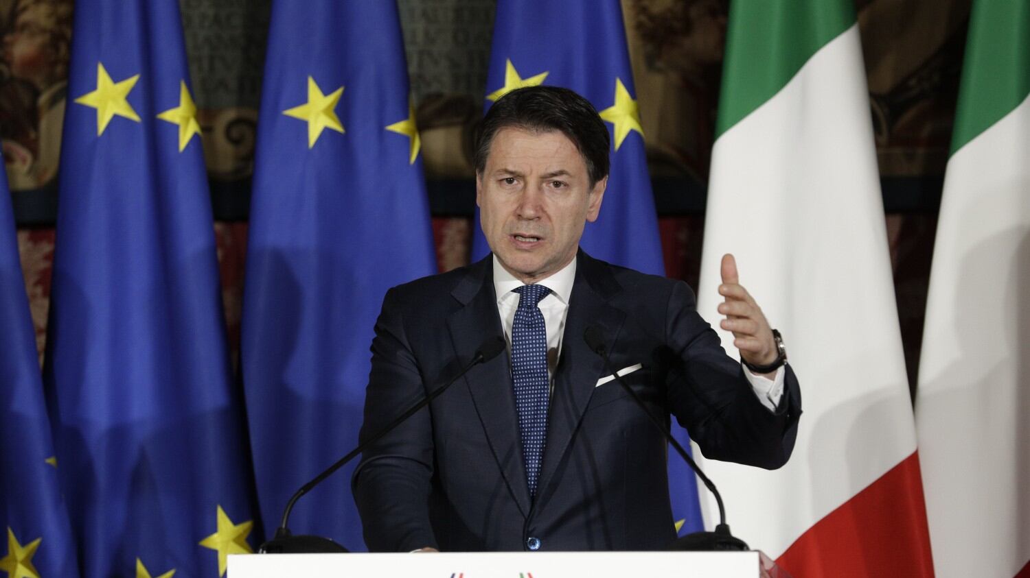 Larghe intese solo per finta: Conte ormai è un ostacolo