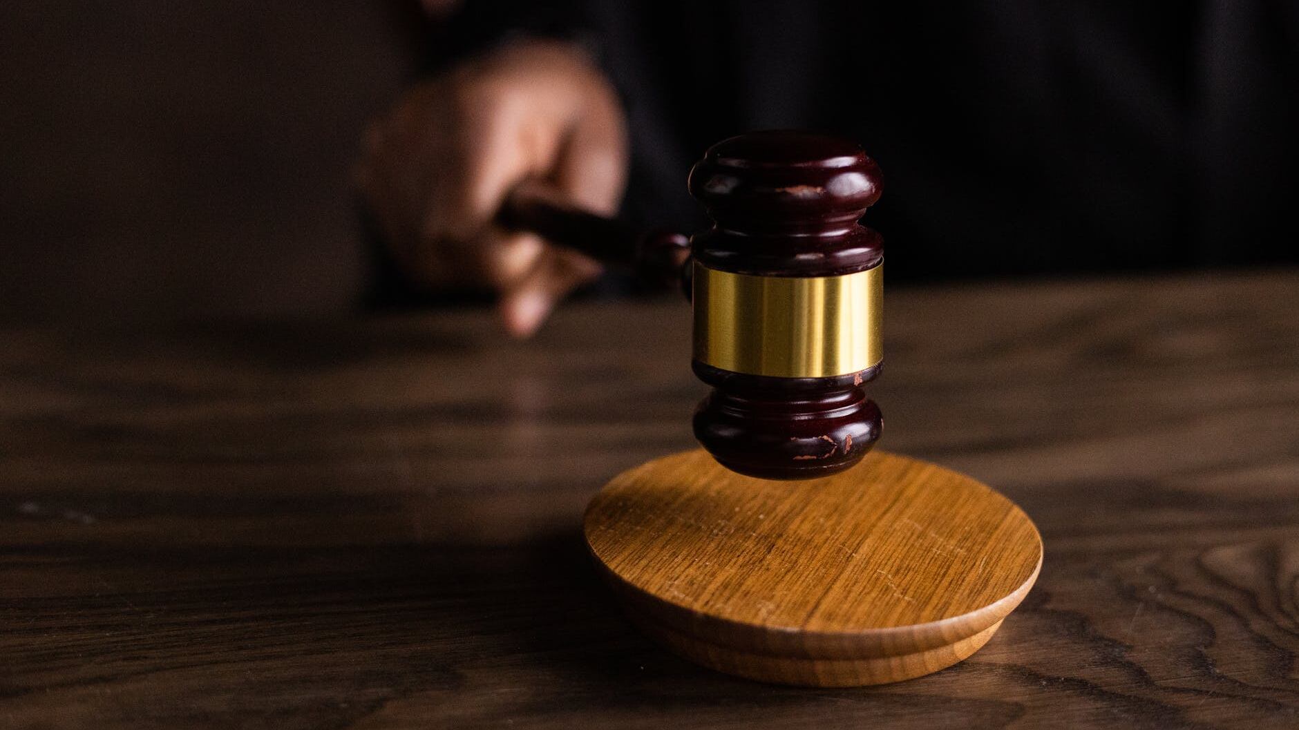 "Non ha colto il rifiuto". E il giudice assolve il presunto stupratore