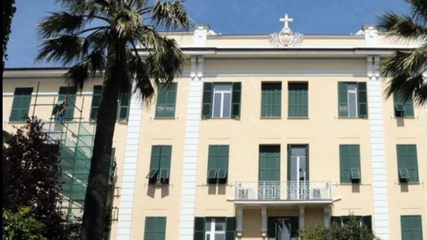 Non gli piace il referto: spacca la faccia al medico
