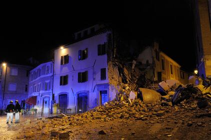 Trema il Centro Italia, notte di paura 1