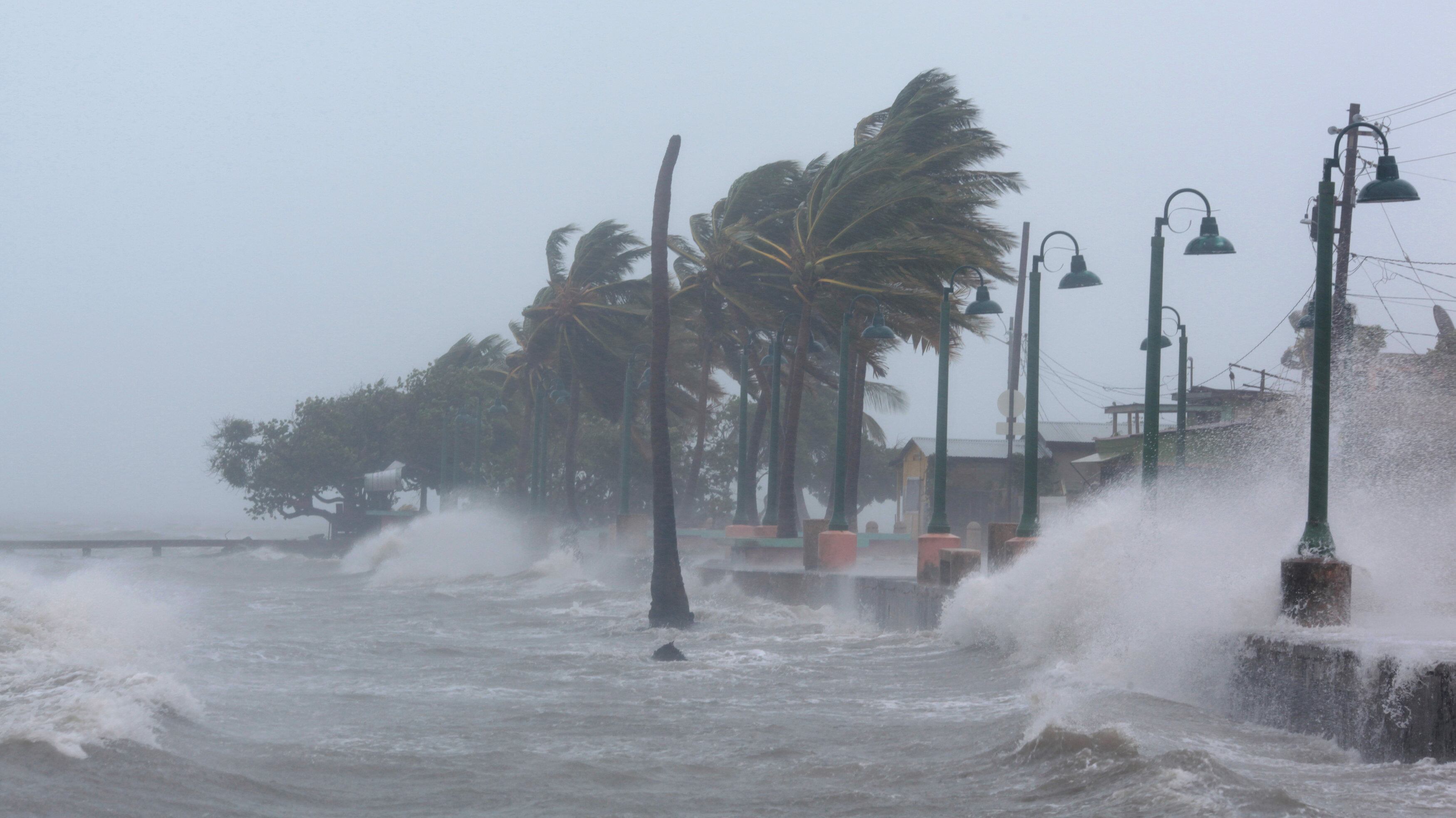 Il fragile paradiso da cartolina dei Caraibi