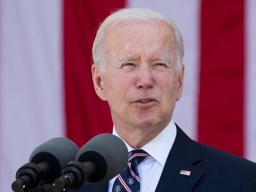 L'America abolisce il diritto all'aborto. Il divieto in 13 Stati. Esplode la protesta Biden: "Non è finita"