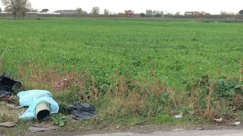Nella Terra dei fuochi, tra le discariche a cielo aperto mai sparite 1
