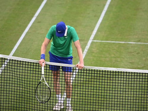 Sinner ha perso? Niente drammi Ora Wimbledon per superare Parigi