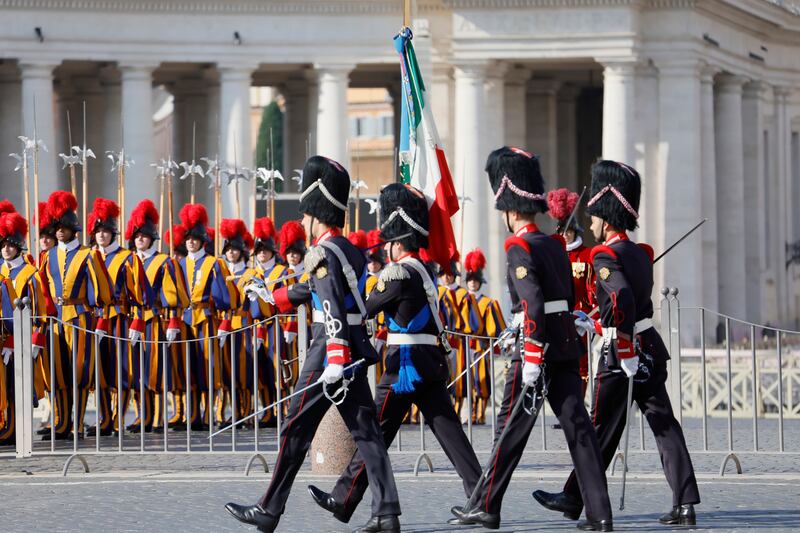 Papa Leone XIV in visita al Quirinale 15