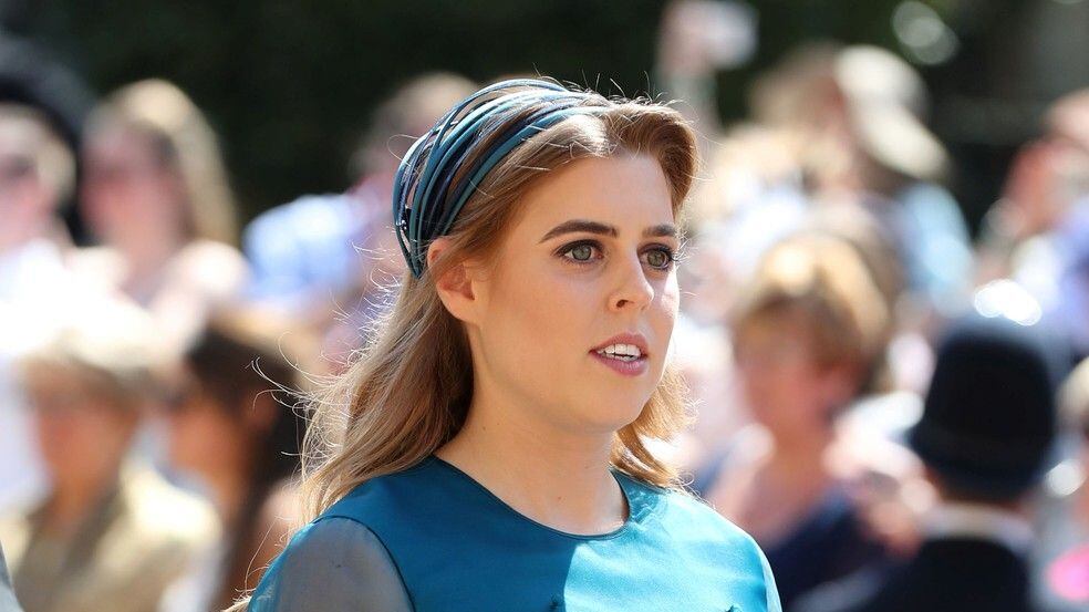 La principessa Beatrice di York presenta il nuovo compagno