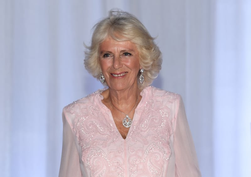 Camilla Parker Bowles, la duchessa di Cornovaglia in foto 5