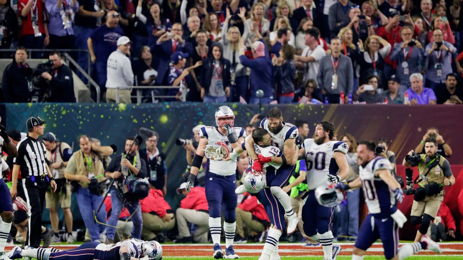 Trump vince anche il Super Bowl: dopo una clamorosa rimonta i Patriots trionfano