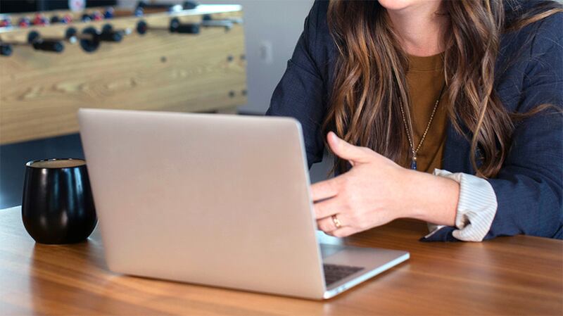Smart working, l’accordo di Intesa porta a 40 mila adesioni