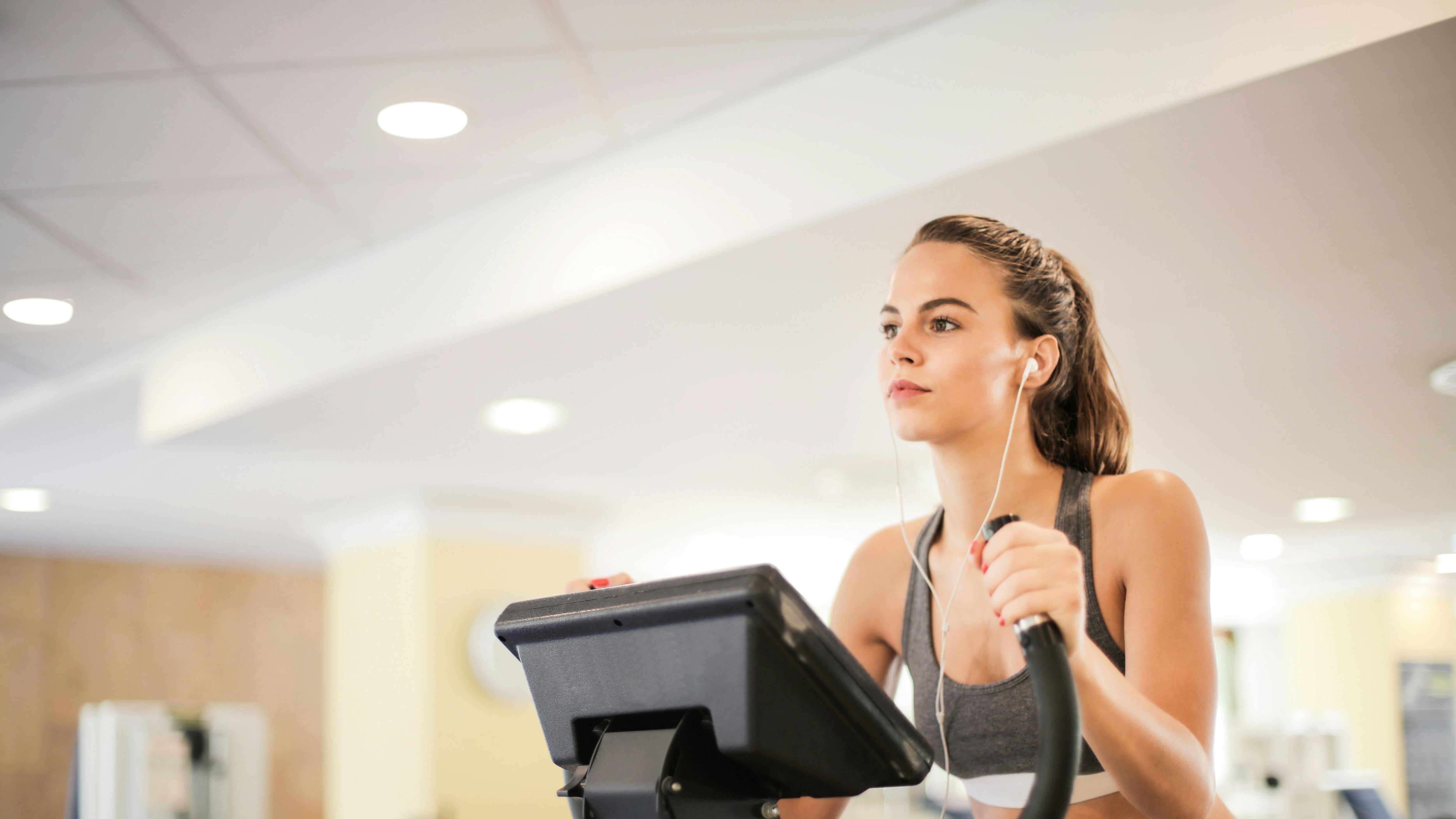 Cosa mangiare e i cibi da evitare prima di andare in palestra