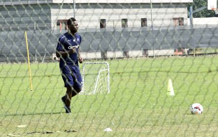 Balotelli e la sua macchina di lusso: gli scatti del nuovo gioiello di Supermario 7