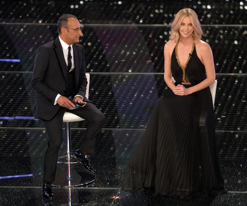 Charlize Theron sul palco dell'Ariston 6