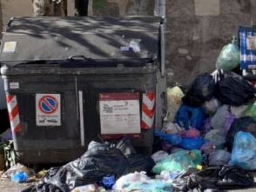 Zingaretti gela Raggi: "Indichi nuova discarica o la commissariamo"